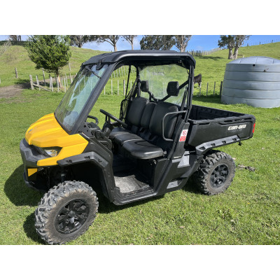2021 Can Am Defender HD8
